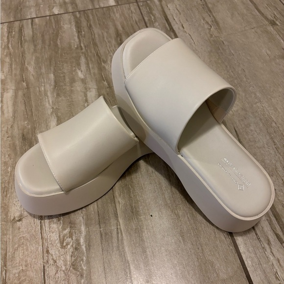 Call it Spring - Size 9 - Wedges - Picture 1 of 5